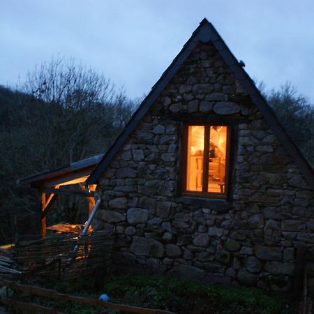 Le P'Tit Gite De Chomet La Tour-dʼAuvergne Exterior foto